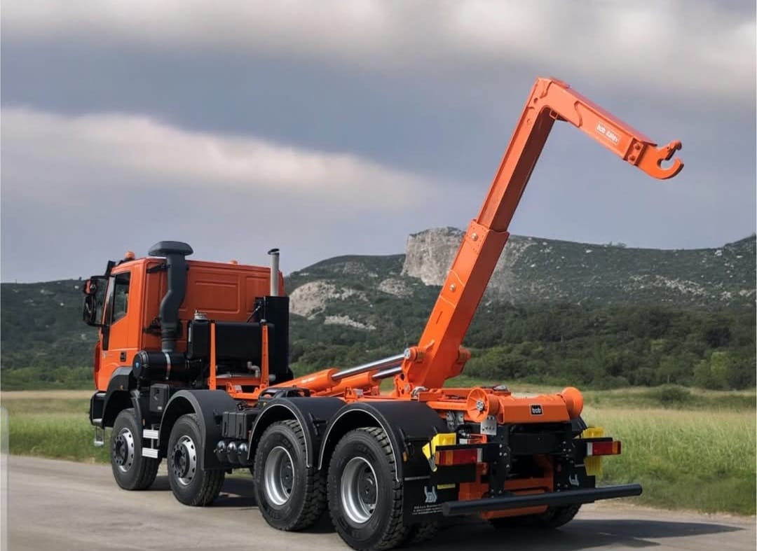 مخطاب لرفع صناديق القمامة 26 طن